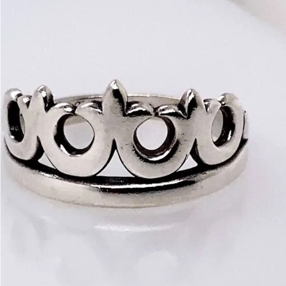 James Avery Retired Tiara Crown Sterling Silver Ring